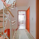 Private Rooms Witte (3298)